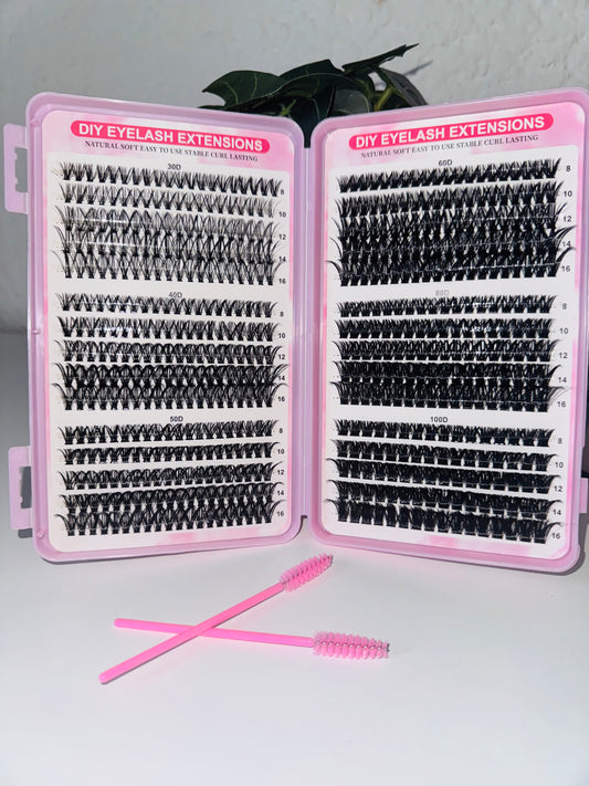570pc Cluster Lash Book + 2 Lash Brushes